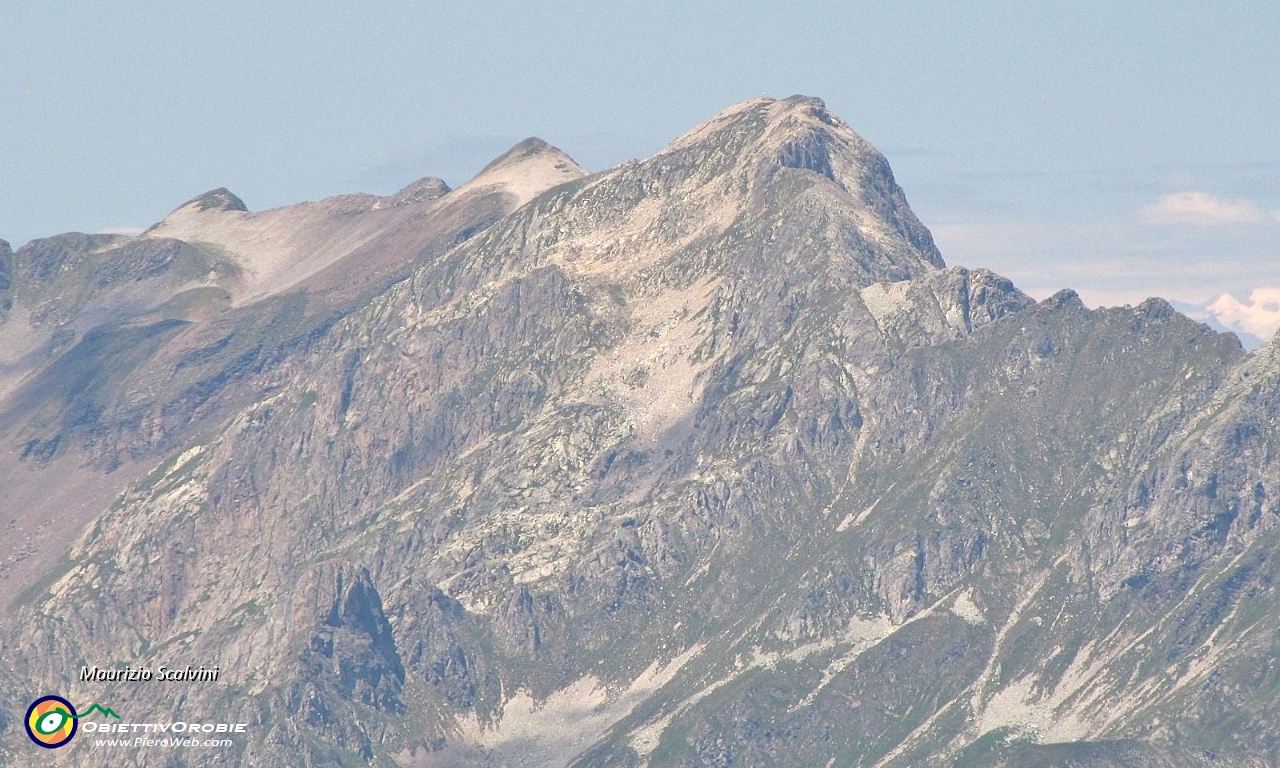 50 Zoom sul Monte Cabianca....JPG